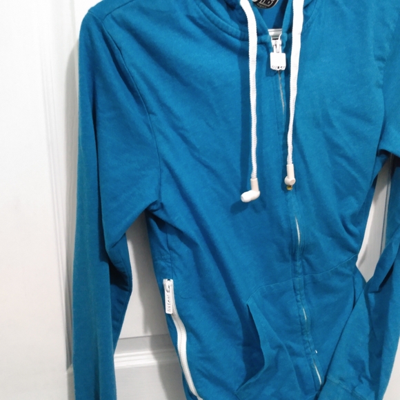 Sweater - Picture 3 of 4